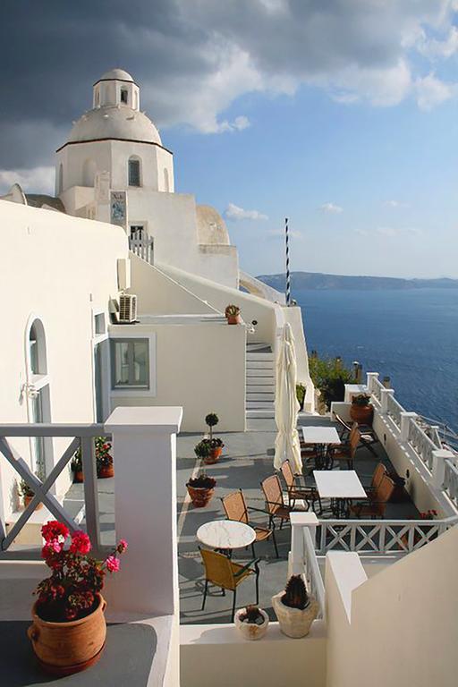 Keti Fira (Santorini)